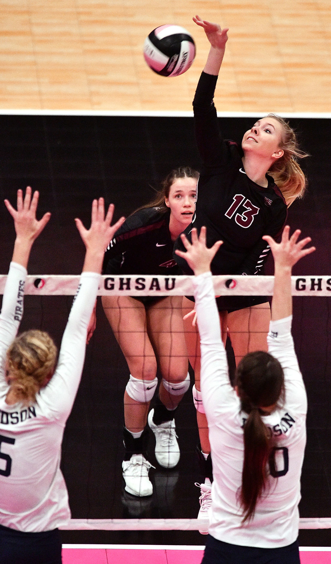 Western Christian vs Hudson state volleyball